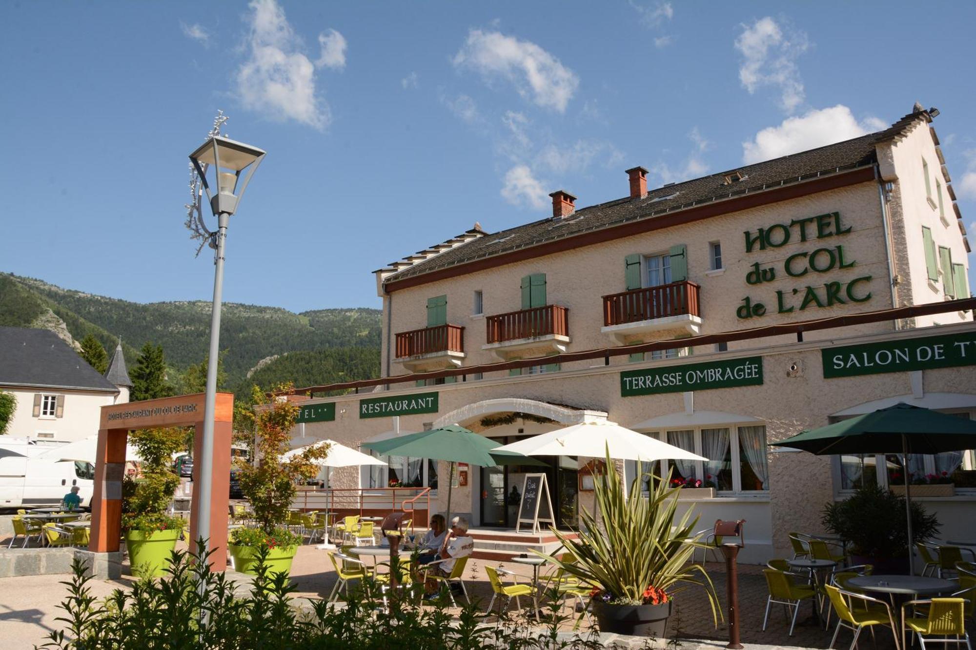 Logis Hotel - Le Col De L'Arc Lans-en-Vercors Exterior foto