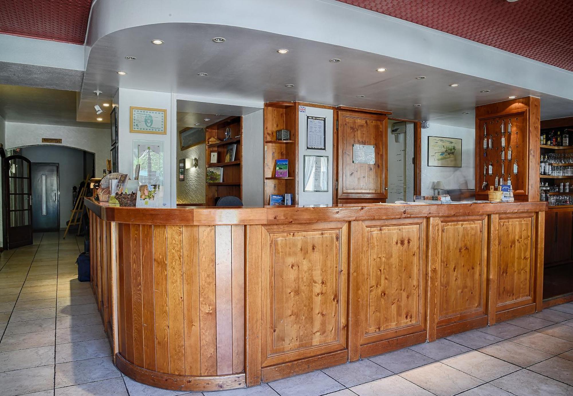 Logis Hotel - Le Col De L'Arc Lans-en-Vercors Exterior foto
